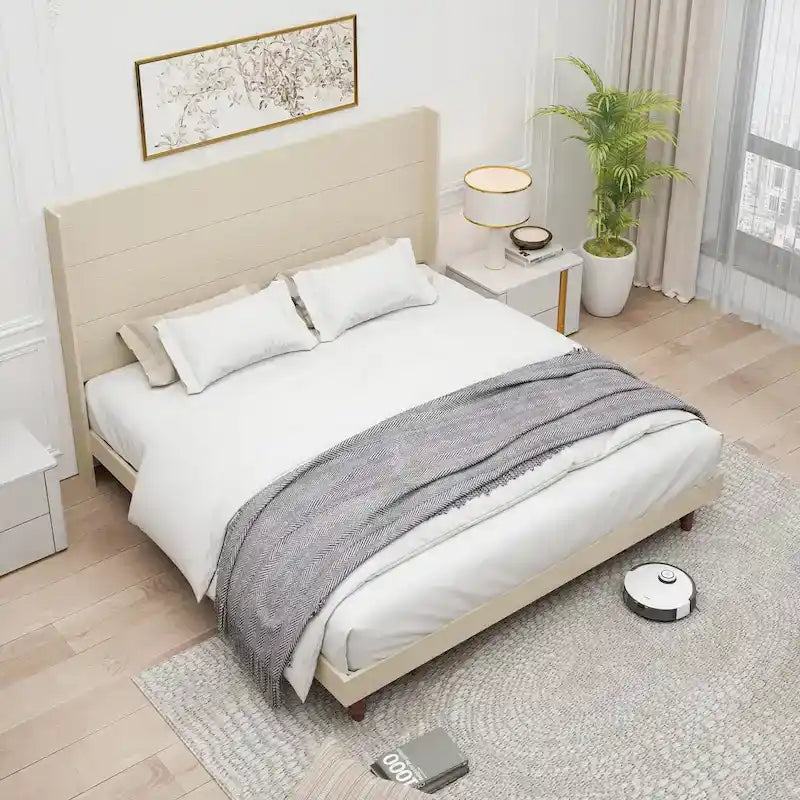 Lit plateforme King avec tête de lit haute et élégante et dossier confortable