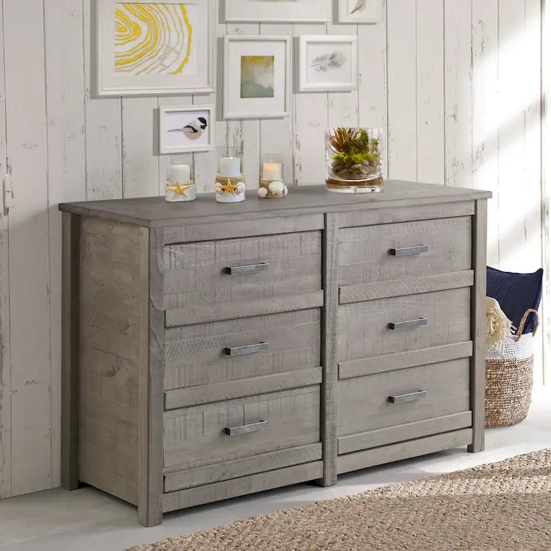 Commode à six tiroirs