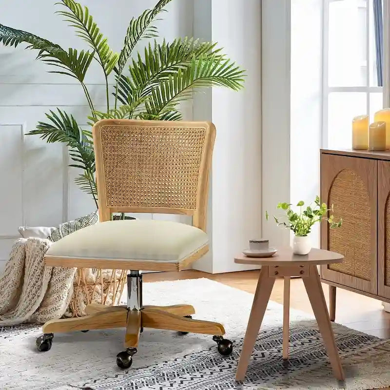 Chaise de bureau moderne en rotin avec pieds en bois massif