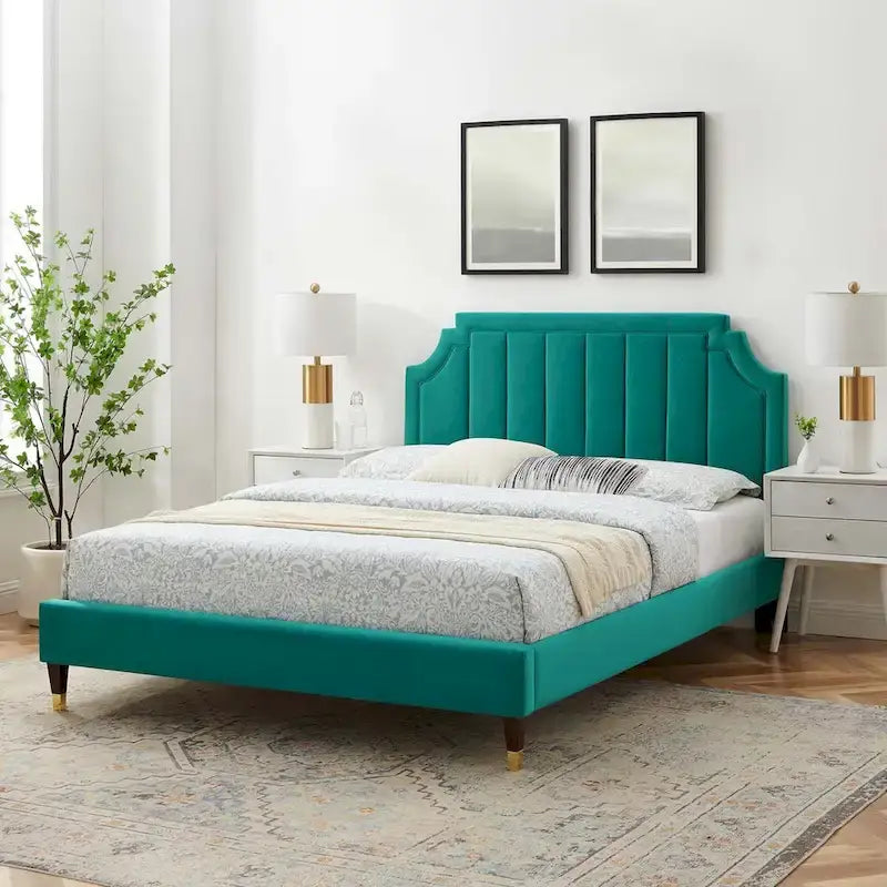Lit plate-forme Queen en velours performant