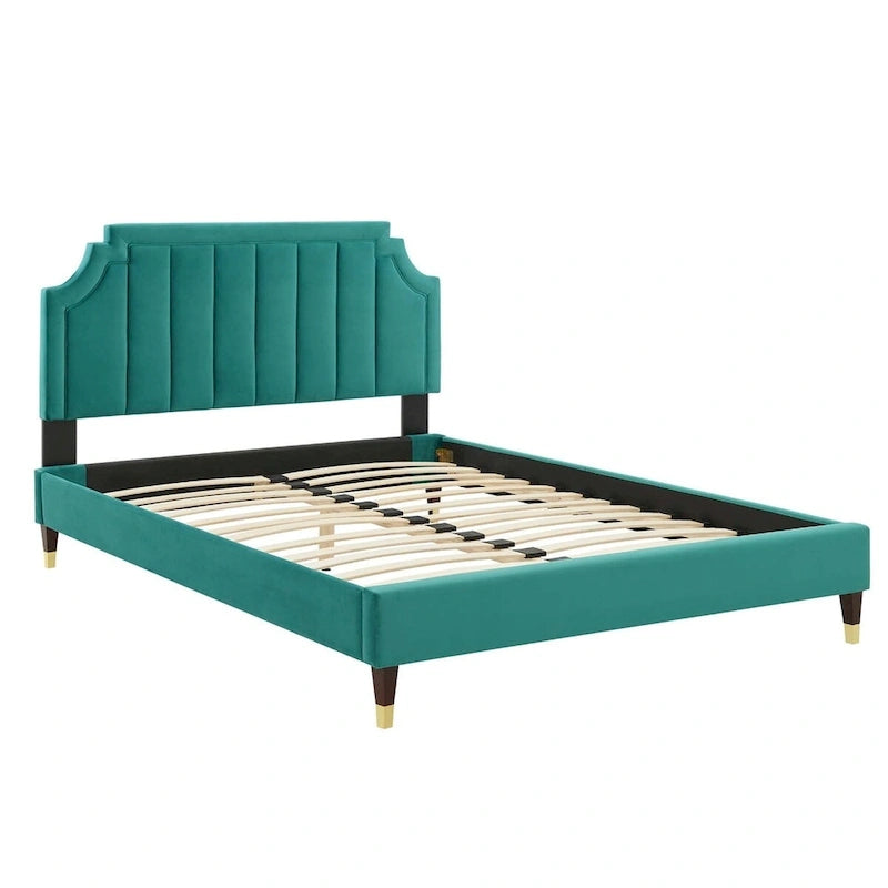 Lit plate-forme Queen en velours performant