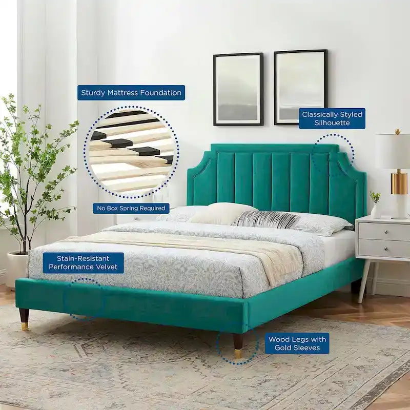Lit plate-forme Queen en velours performant
