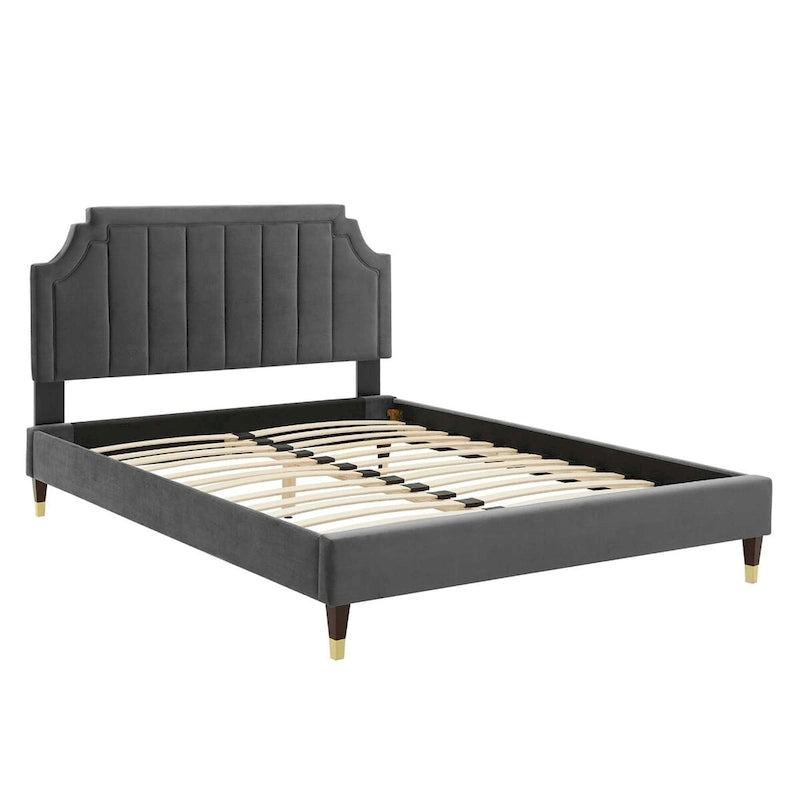 Lit plate-forme Queen en velours performant