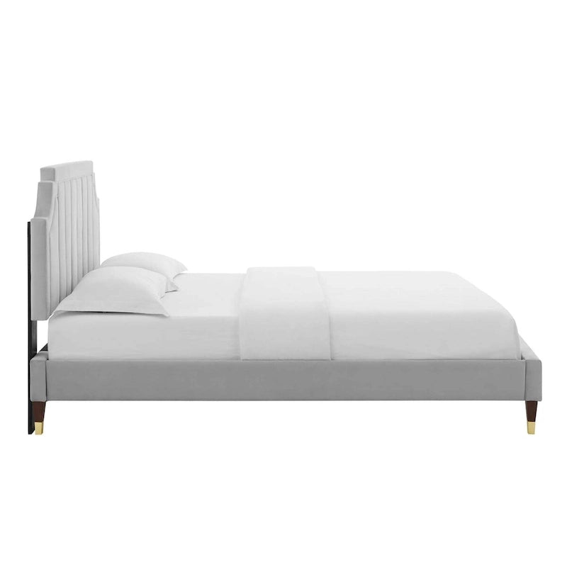 Lit plate-forme Queen en velours performant