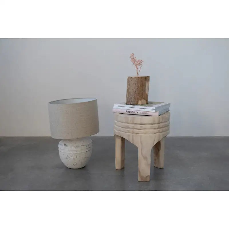 Tabouret sculpté en bois de paulownia