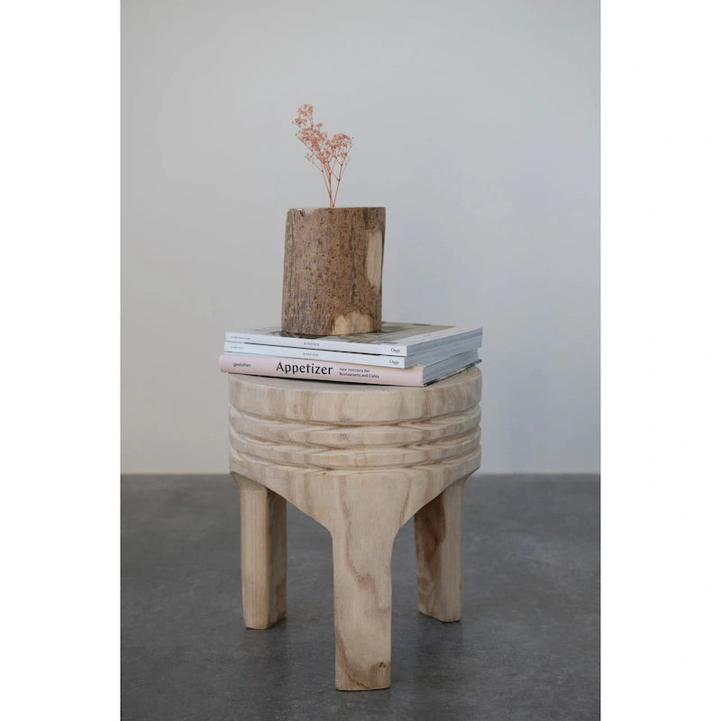 Tabouret sculpté en bois de paulownia