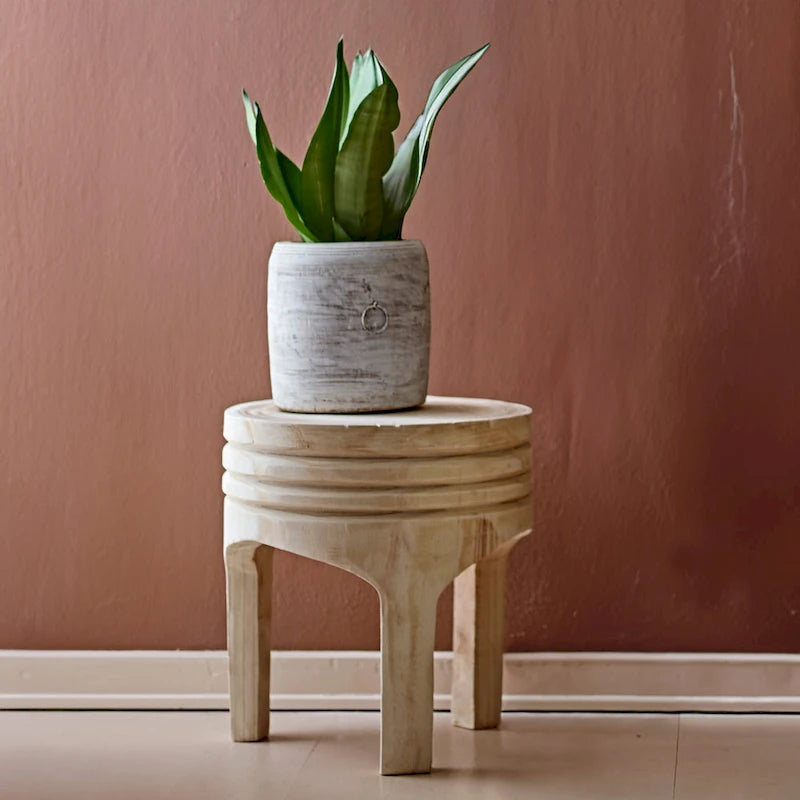 Tabouret sculpté en bois de paulownia
