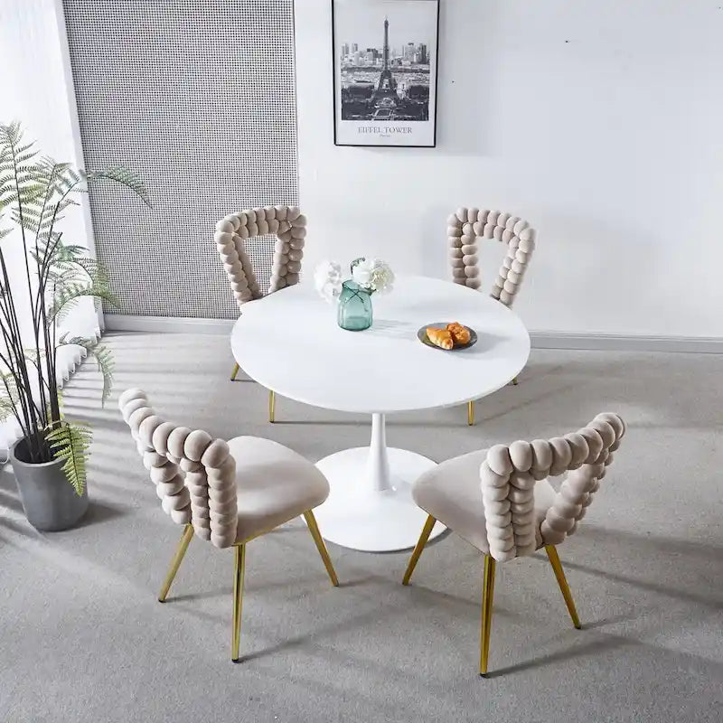 Lot de 4 chaises modernes avec pieds en tube de fer, coussins moelleux et dossier confortable, idéales pour salle à manger et salon