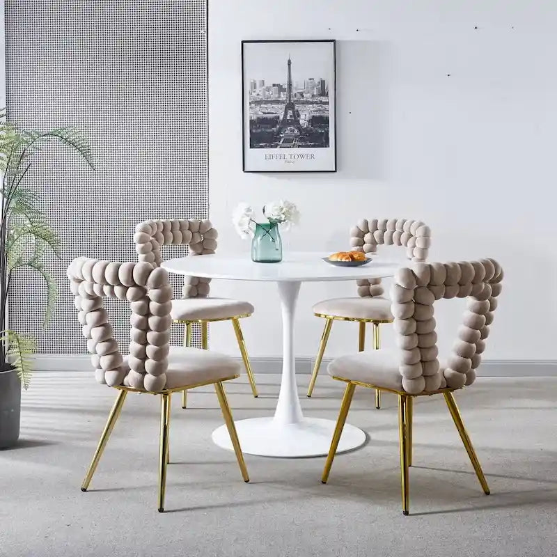 Lot de 4 chaises modernes avec pieds en tube de fer, coussins moelleux et dossier confortable, idéales pour salle à manger et salon